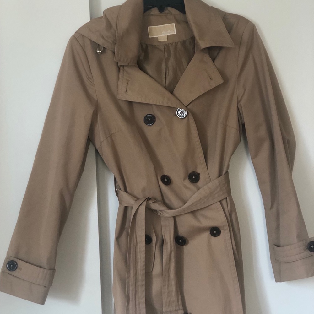 Michael Kors Caramel Trench Size L